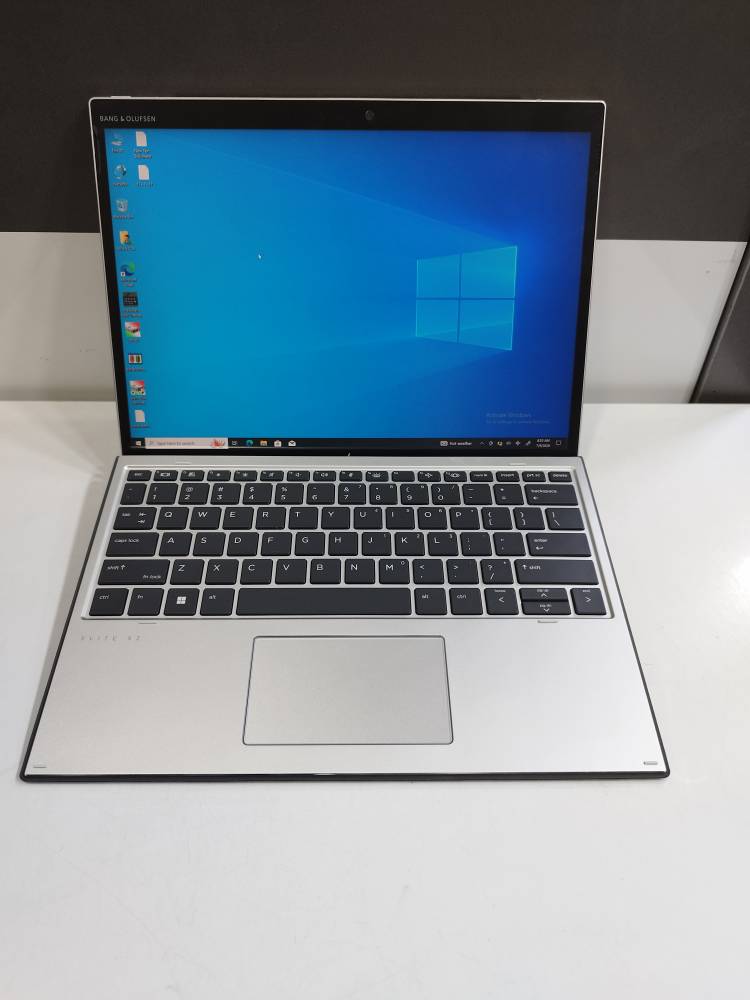 HP Elit x2 G8 Tablet لپتاپ